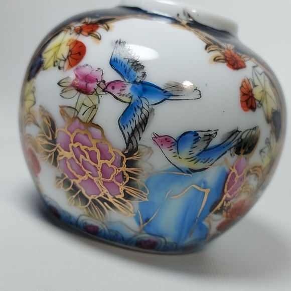 Satsuma Chinese Porcelain Enamel Vase Jar 3" - Picture 4 of 7